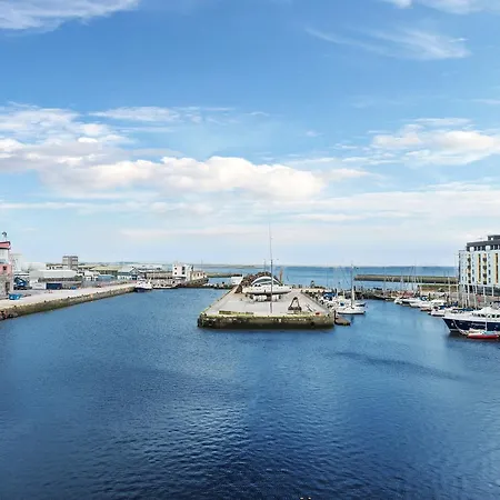Sea View Luxury City Centre - Best Location Apartment *