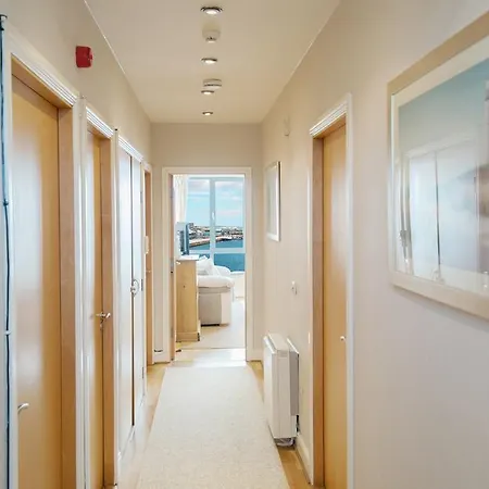Sea View Luxury City Centre - Best Location Apartman *