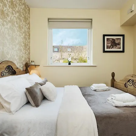 Sea View Luxury City Centre - Best Location Galway